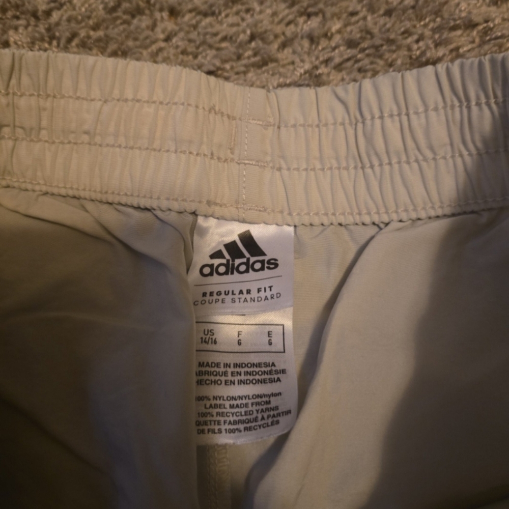 Adidas pants - Picture 9 of 12
